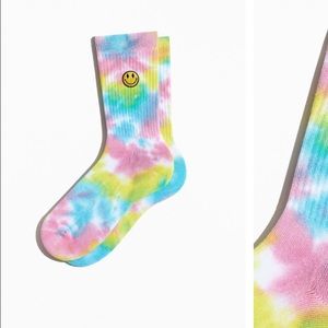Smiley Face tie dye crew socks